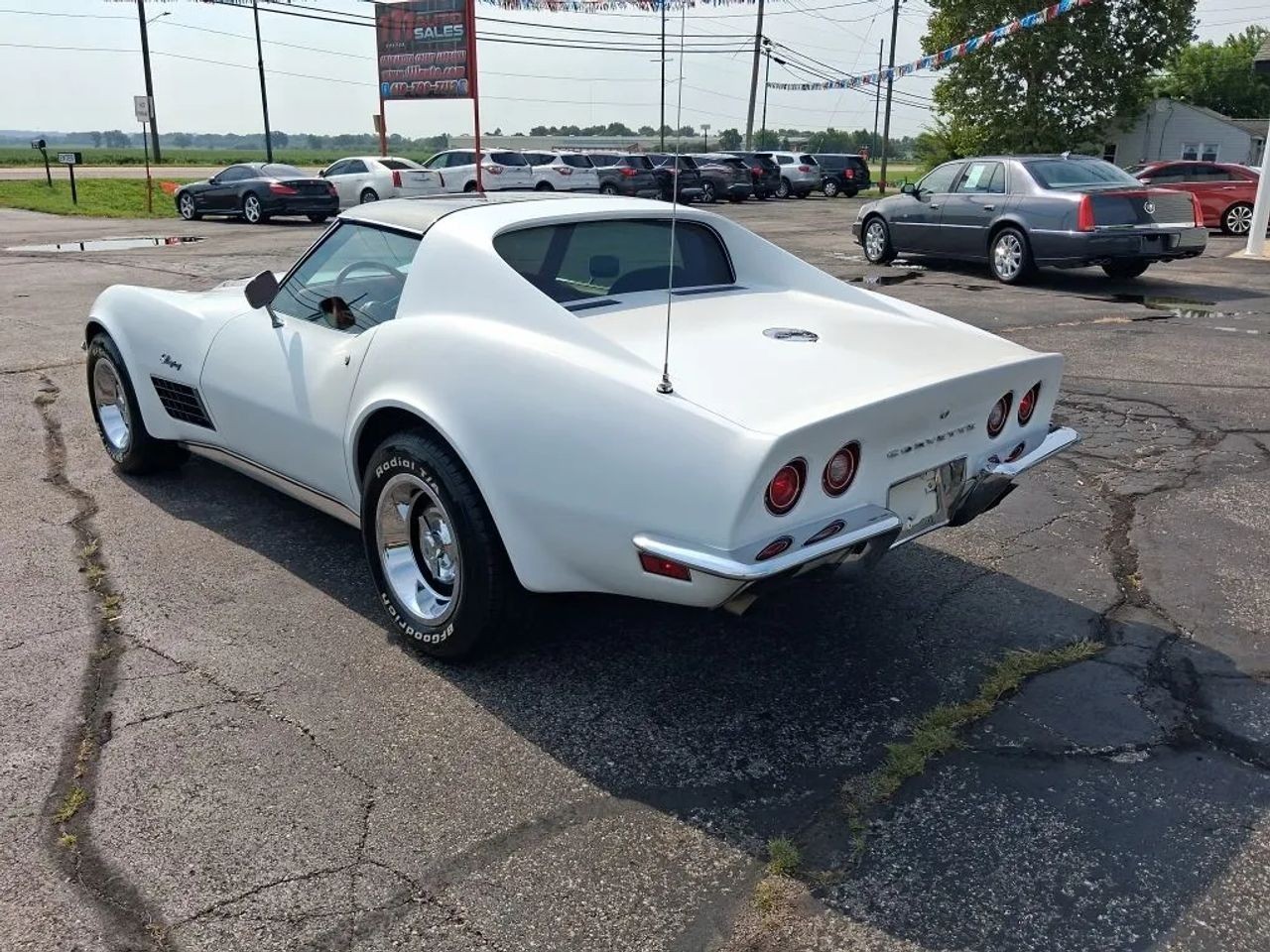 1972 White Chevrolet Corvette   | C3 Corvette Photo 7
