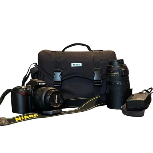 Nikon D90 12.3MP Digital SLR Camera w/ 18-55 mm & 70-300 Lenses 8045 Clicks