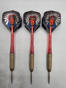 Vintage Set of Darts With Flights - 8g