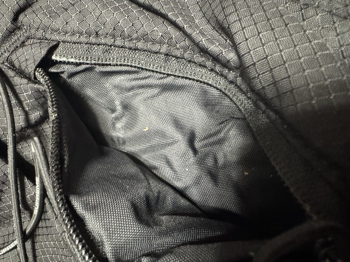 Supreme Sling Bag Black SS22, Adjustable Crossbody Sling Bag