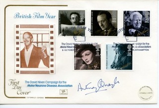 1985 FILMS GREAT BRITAIN COTSWOLD FDC SIGNED the late ACTOR ANTHONY QUALE VGC