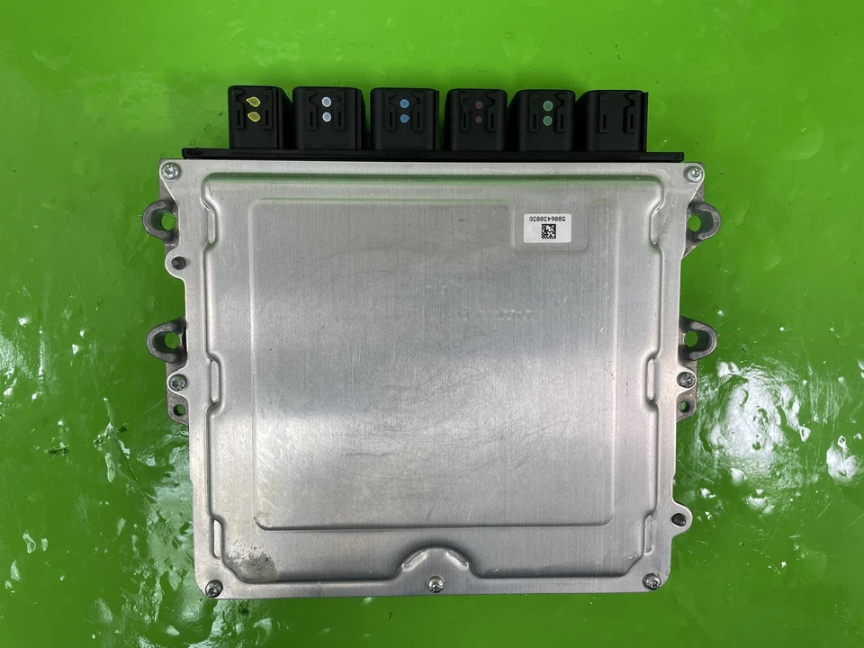 RANGE ROVER EVOQUE L551 ENGINE CONTROL UNIT ECU 2.0 DIESEL M8A212B684VAD 2019-25 - Image 2 of 4