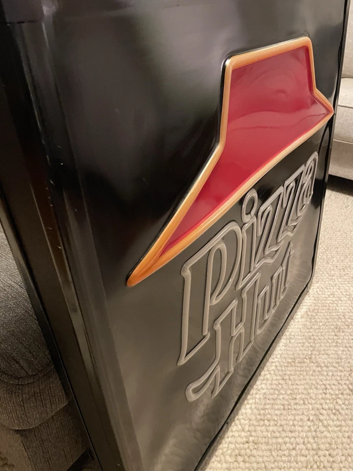 Placa grande vintage iluminada Pizza Hut 36” X 36” X 4” - Muito rara - Imagem 3 de 4