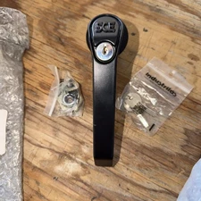 New Sce-pkh5 Saginaw 5" Panel Handle Coinproof Padlocking Key Locking