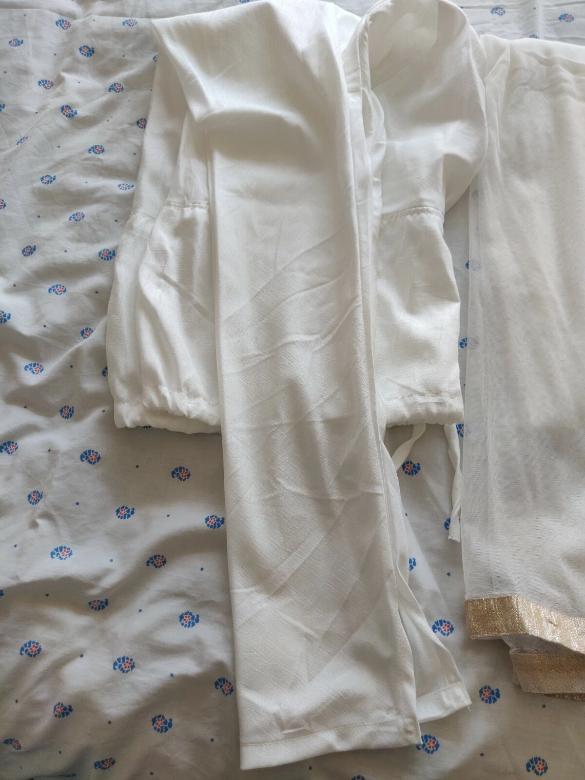 OFF WHITE Abito Anakali Churridar indiano bianco sporco Medium con chunni e pantaloni