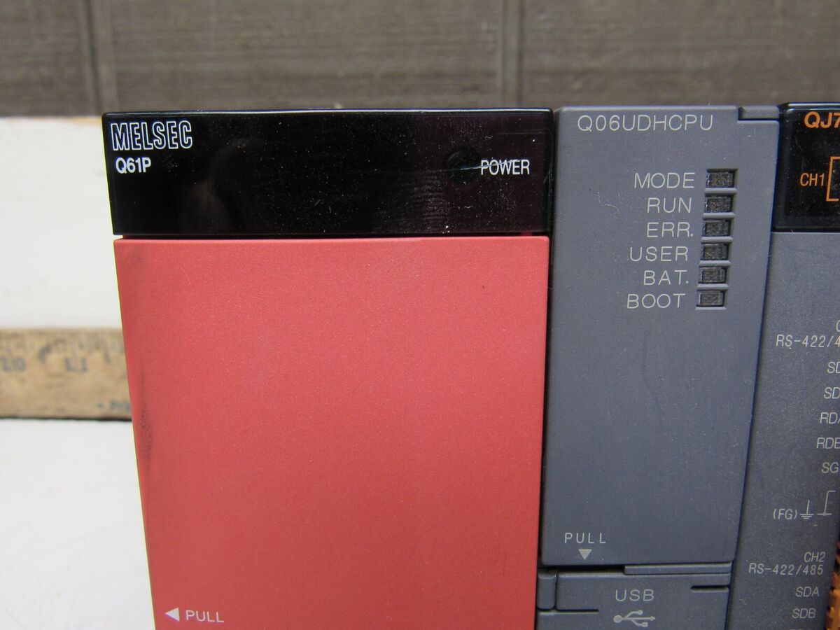 MITSUBISHI MELSEC PLC SYSTEM Q06UDHCPU W/5 MODS QJ71E71-100 MITSUBISHI MELSEC PLC SYSTEM Q06UDHCPU W/5 MODS QJ71E71-100