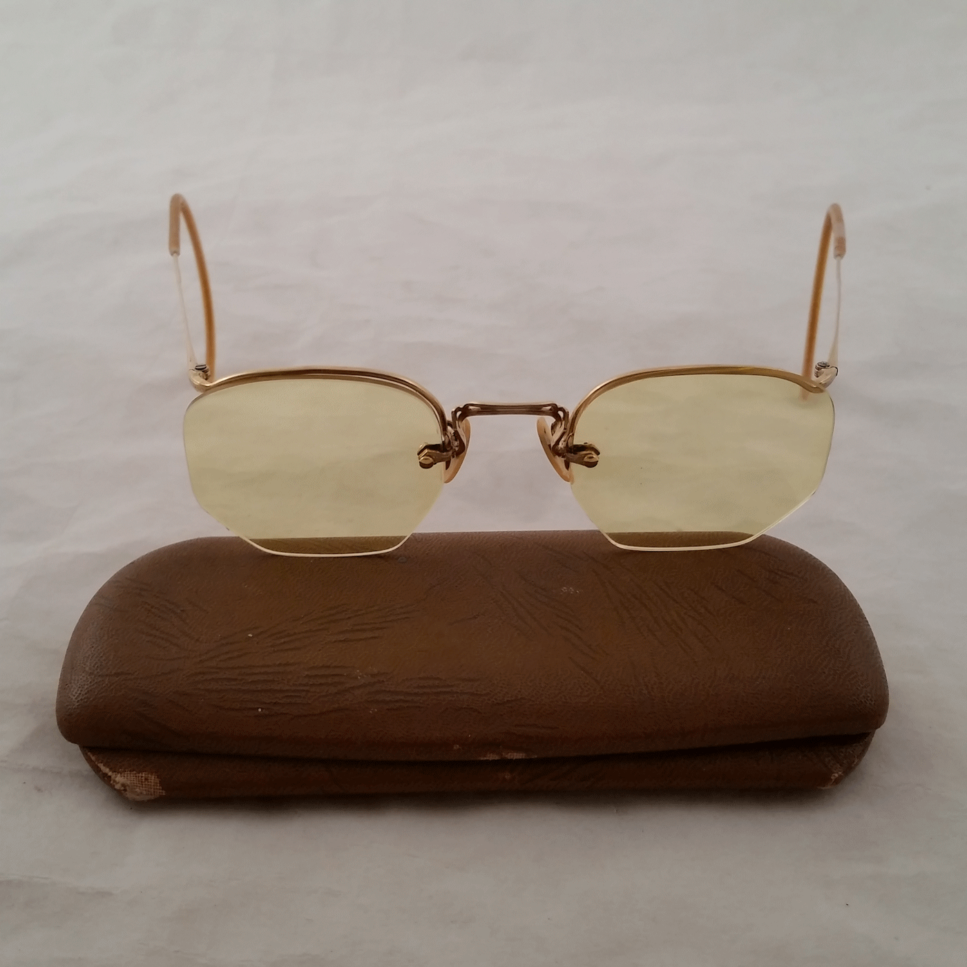 Bausch & Lomb Numont Ful-Vue True Antique 12k Gold Fill Eyeglasses and Case - Picture 5 of 12