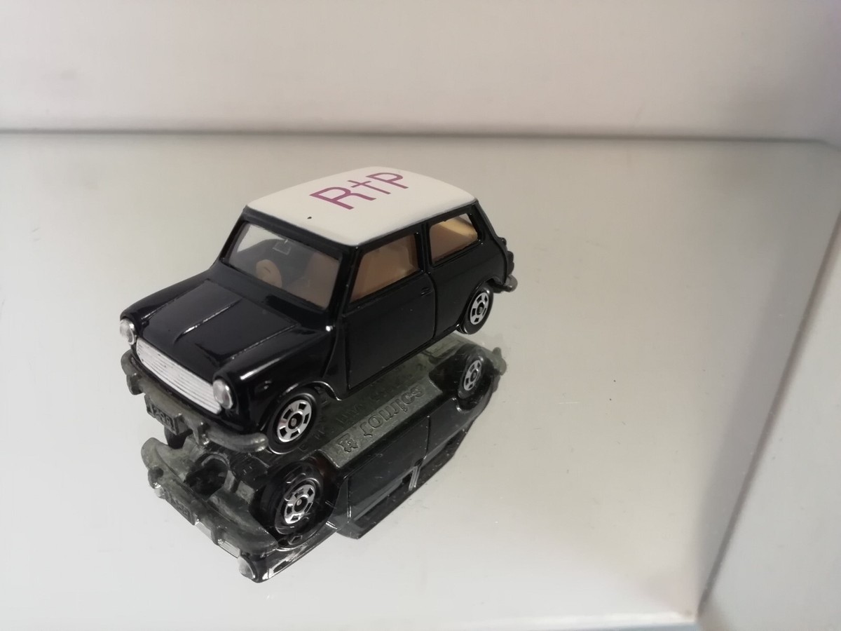 トミカ DINKY BLMC MINI COOPER S 1/50 s-l400.jpg
