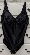 Vtg Vanity Fair One Pc. Black Body Girdle w/Underwire, Snap Crotch Size 40C LG