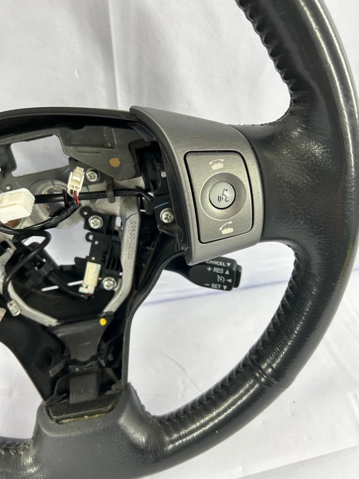 Toyota RAV4 2006-2012 volante controles de crucero cuero negro Foto 4 de 4