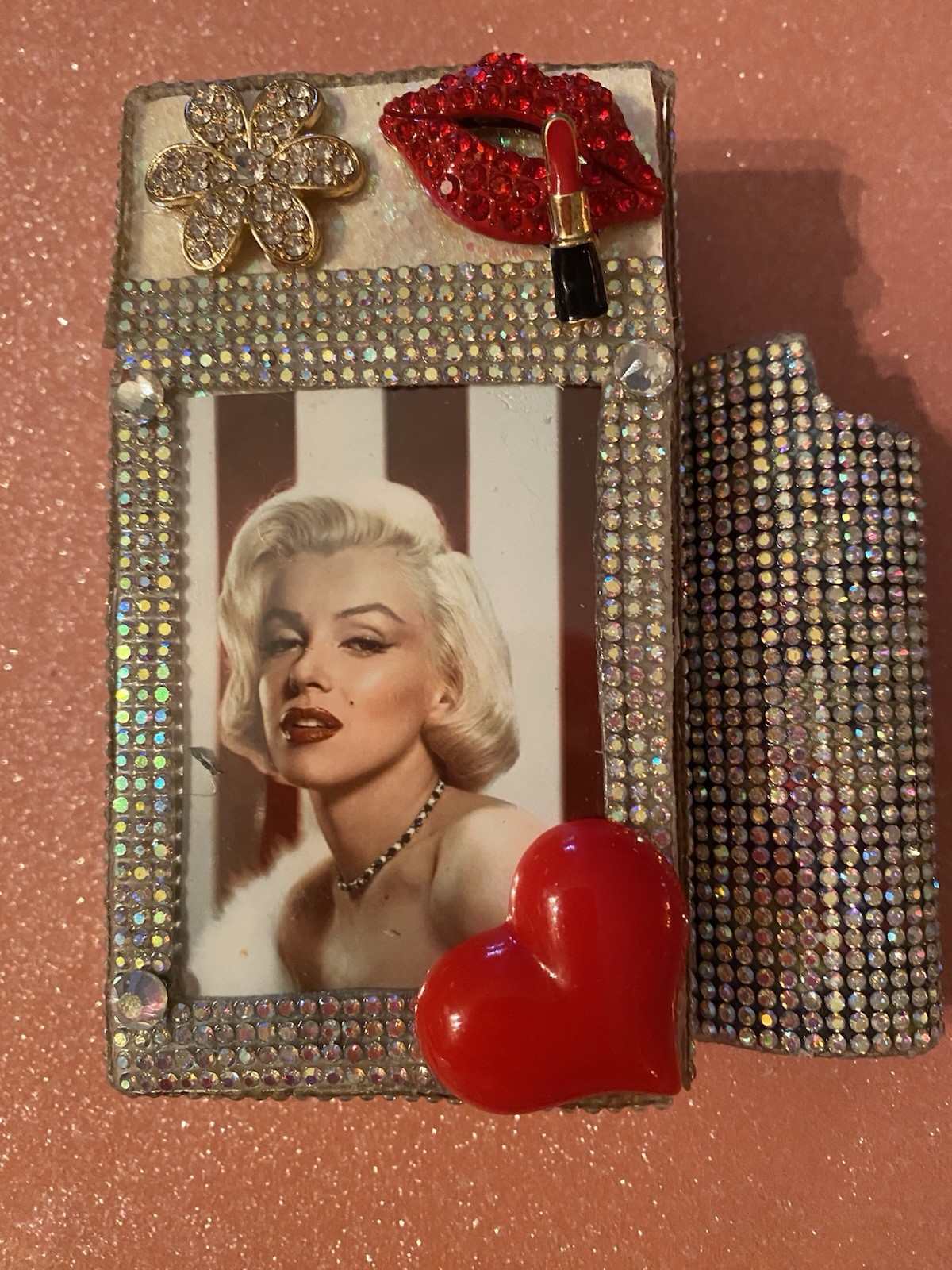 Marilyn Monroe Cigarette pack holder. Cigarette Case, With L