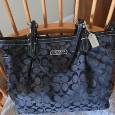 Coach Large Signature Black Gray Logo Tote Zip Silver Hardware