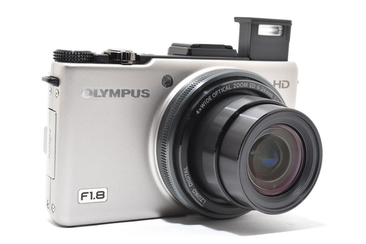 Olympus XZ-1 XZ1 Limited Ed. 3000 Units Worldwide titanium silver