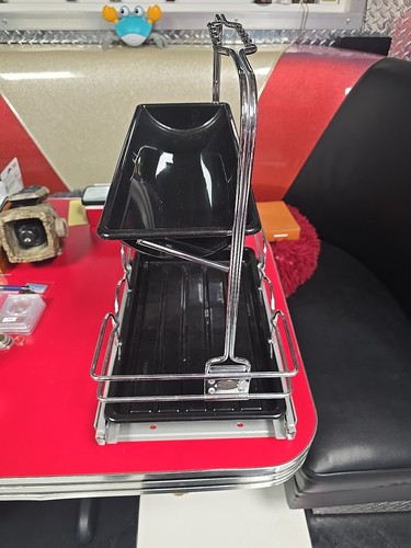 Rev-A-Shelf 11,25 Zoll B x 19,5 Zoll H Metall 1-stufiger Schrankreinigungswagen - Bild 1 von 5
