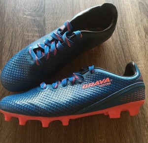 brava soccer shoes