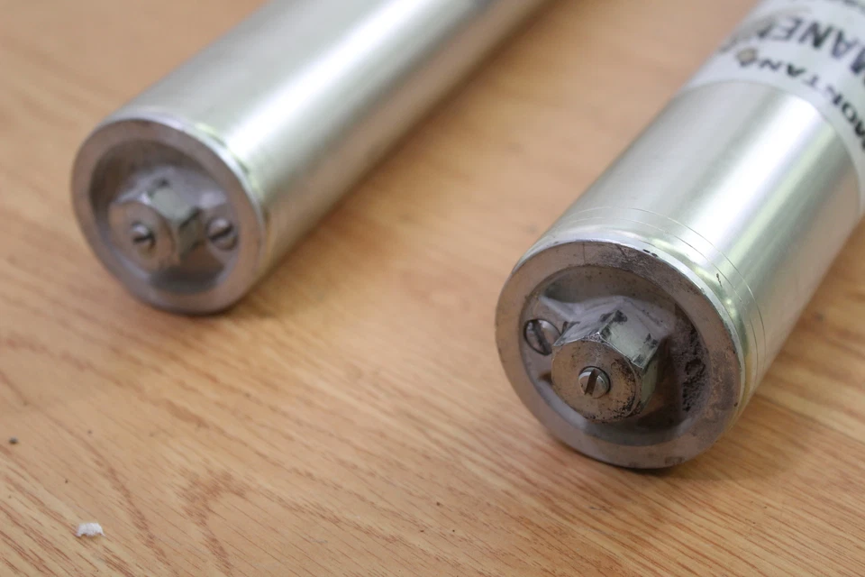 Yamaha YZ250F 2003 horquillas delanteras/suspensión delantera Foto 4 de 4