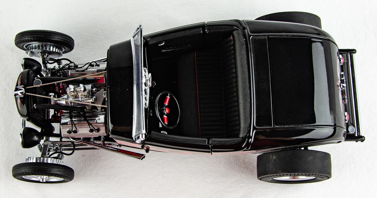 GMP Vintage Deuce Series Release #7 1932 Ford Highboy Ardun Head 1
