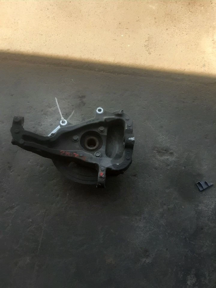 Dodge Ram 1500 2002-2008 pasajero husillo delantero/nudillo 4 ruedas ABS 52106550AB  Foto 2 de 4