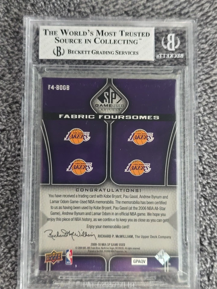 Juego usado 2009-10 SP - Fabric Foursomes Bryant, Gasol, Bynum, Odom #F4-BOGB 4/35 Foto 3 de 3