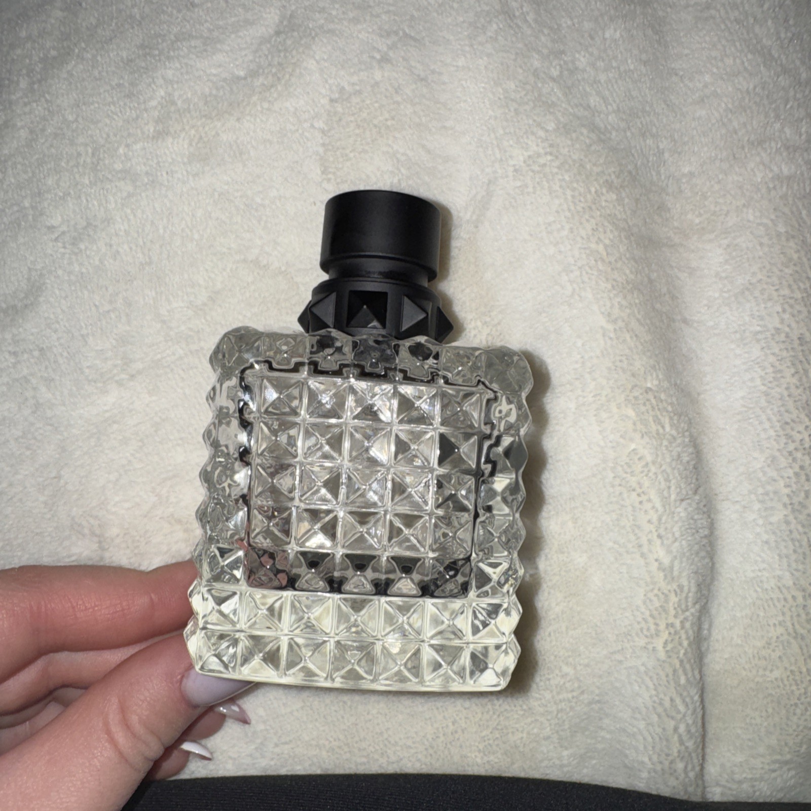 Valentino Donna Born In Roma *Empty *3.4 oz   Bottle thumbnail 4