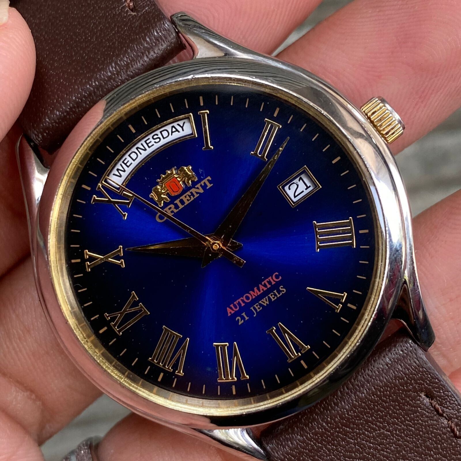 RARE ORIENT President EV0H-A00 Day Date Blue Dial Automatic Leather Vintage