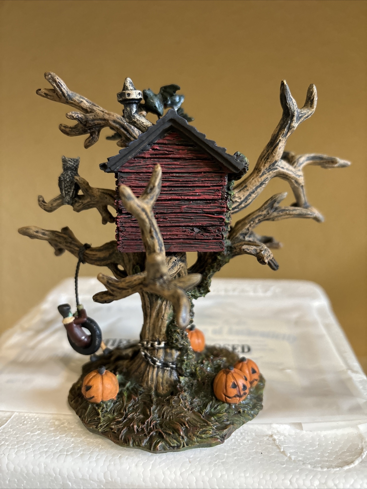 Picture 4 of 12
