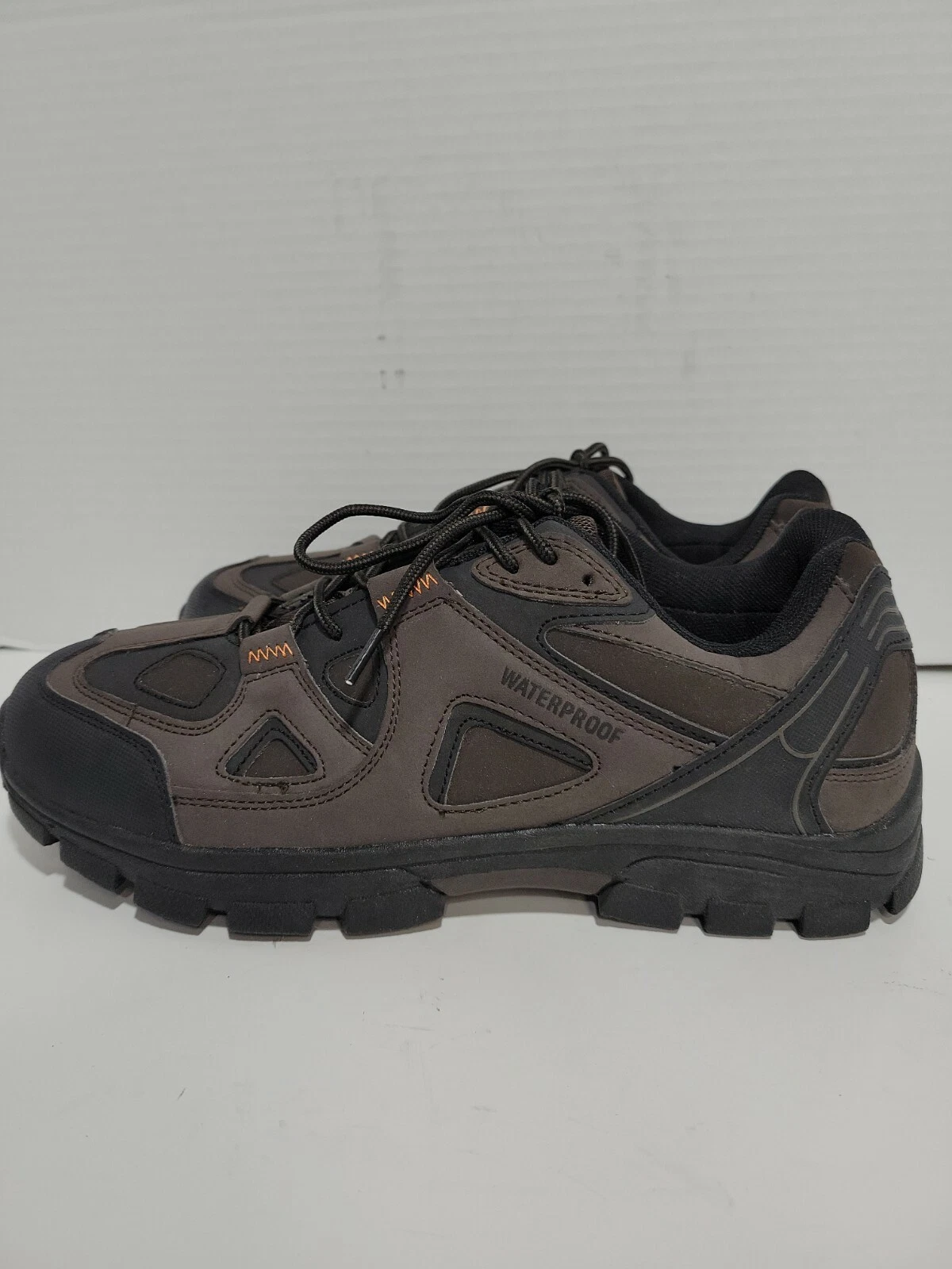 NORTHWEST TERRITORY BROWN WATERPROOF HIKING MENS 11 BOOTS NEW