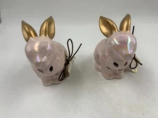 G.C. Ceramic 5.5in Shiny Bunny Potpourri Holder with Scent Sachet DD02B34002