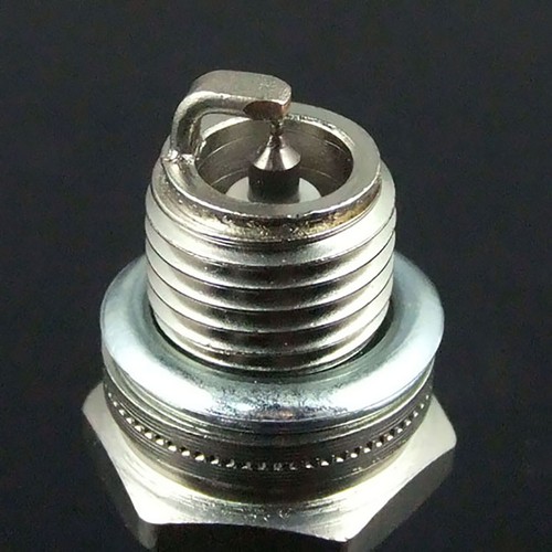 Spark Plug for Gas/Petrol Engine DLE30, DLE55, DLE111, DLA32, DLA112, EME55 - Picture 6 of 9