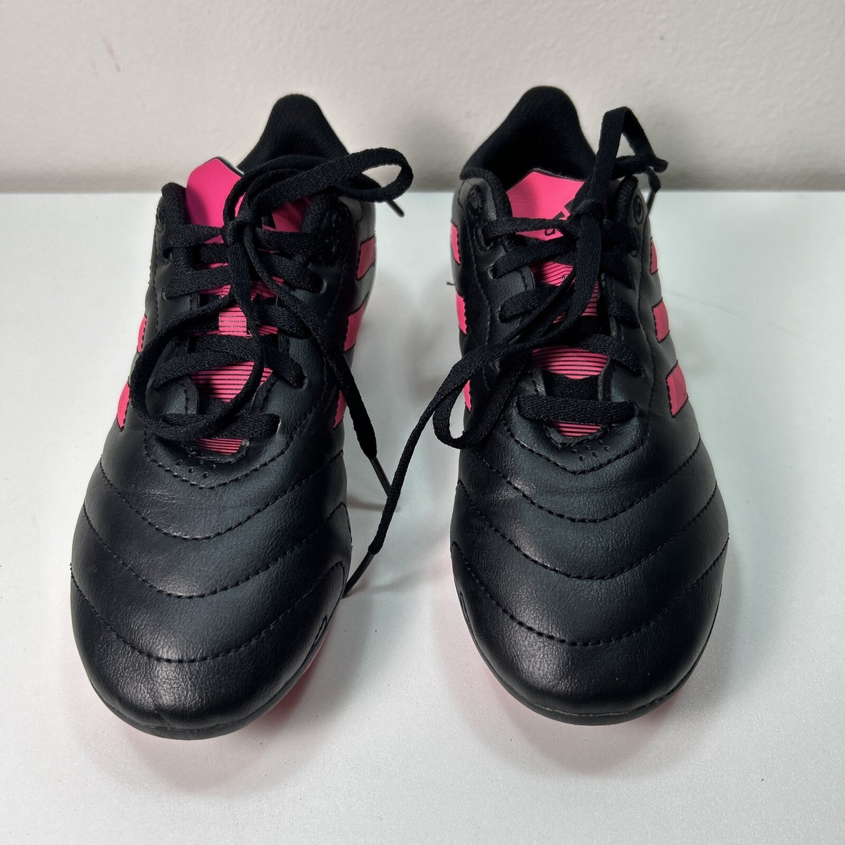 Adidas Youth Size 3 1/2 Hot Pink Black Soccer Shoes SGC753002 | eBay