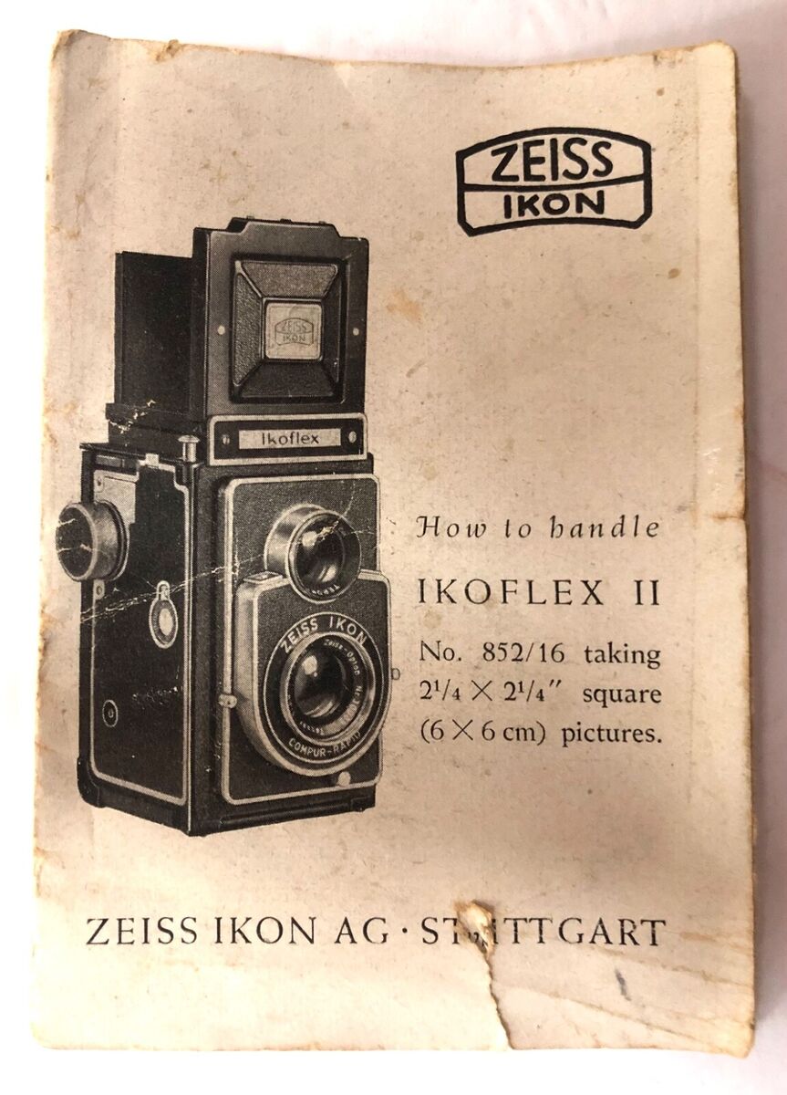 Zeiss Ikon Ikoflex TLR Camera with Novar Anastigmat 75mm f3 Zeiss Ikon Ikoflex TLR Camera with Novar Anastigmat 75mm f3