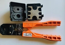 SharkBite 23100 Multi-Head 5000 lbs Force 3/8" to 1" PEX Crimp Ring Tool Kit