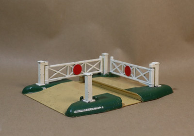 Hornby Dublo D1 Bahnübergang - Originalverpackt - drei Schienen