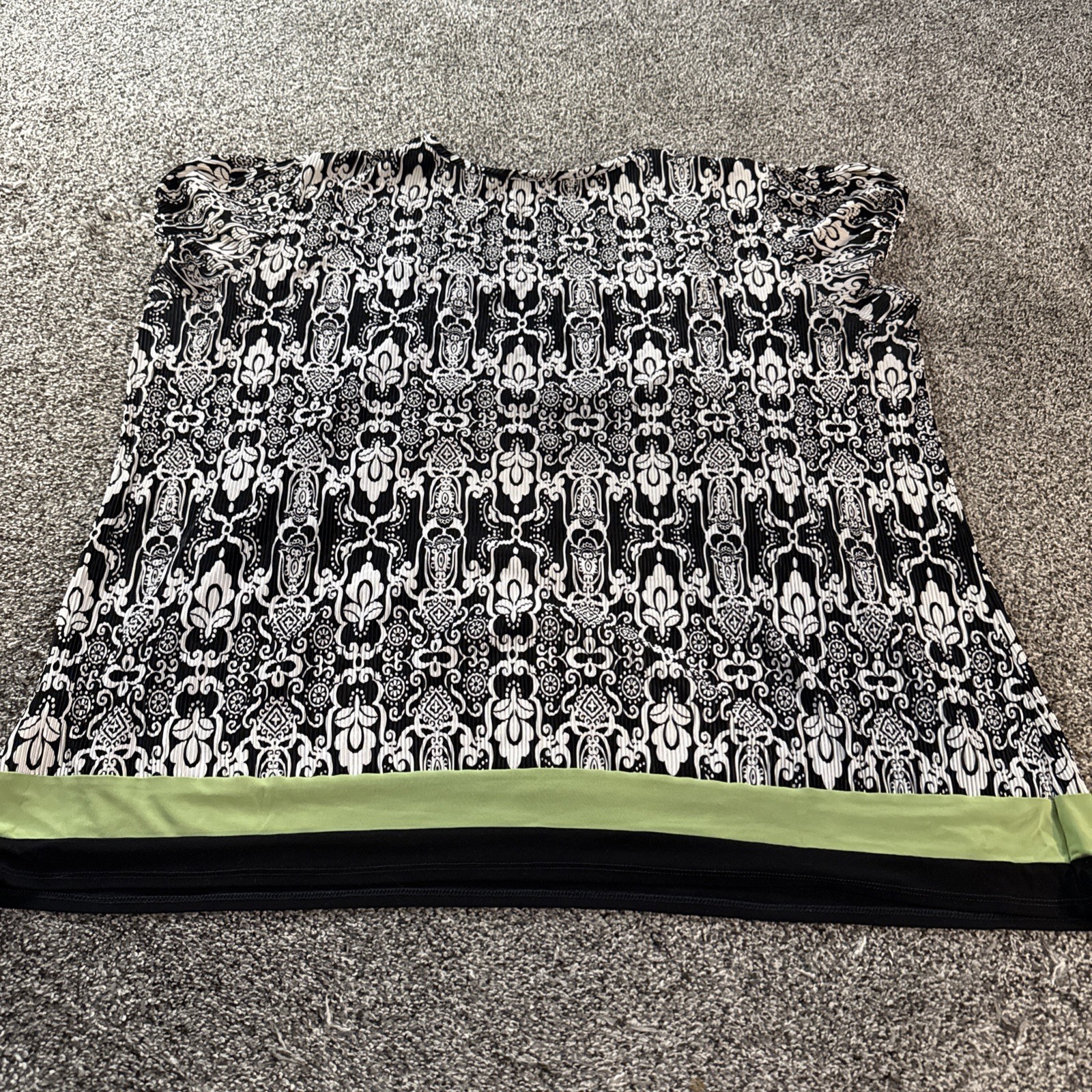 Dress Barn Multi Pattern Deep U-neck Sleeveless T… - image 8