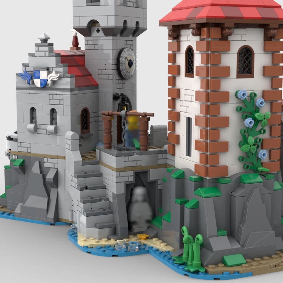 Hot Sale Odd Castle by the Sea, Castle Keep Modular Building 1527 - Image 2 of 4