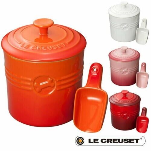 Le Creuset Pet Food Container with Scoop Dog Cat Treats Stocker 4 Color Le Creuset Pet Food Container with Scoop Dog Cat Treats Stocker 4 Color