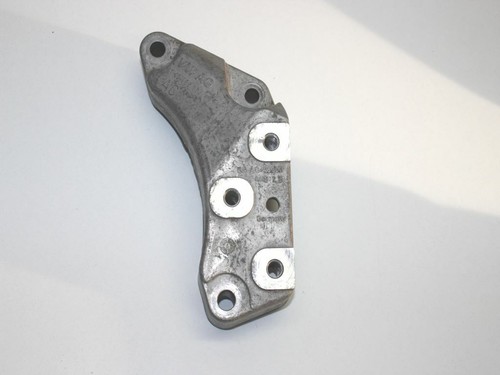 VW Golf 5 GTI / Audi A3 8P 2.0 TFSI 6-Gang Getriebehalter Konsole 1K0199117AC