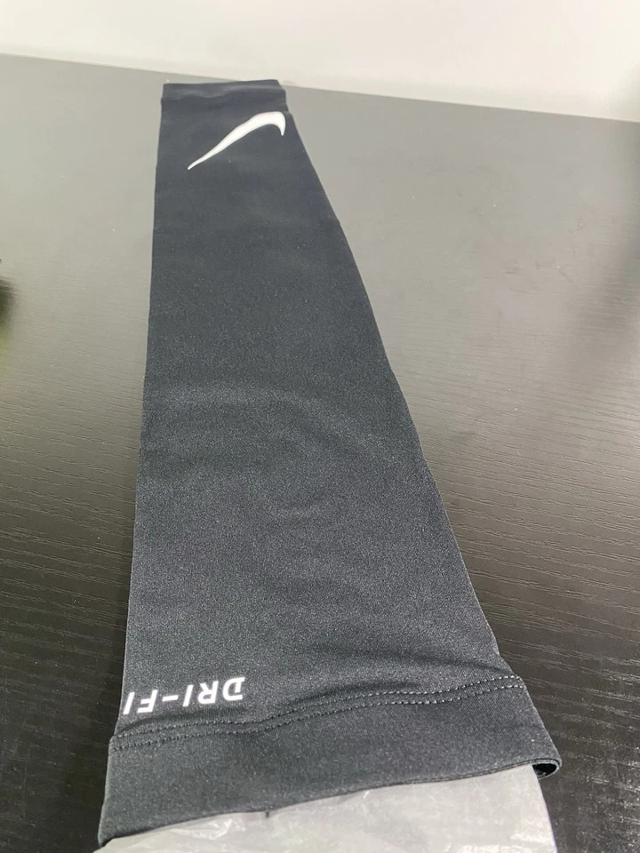 Nike Golf Manga Solar 2 Mangas Y Bolsa De Almacenamiento 892304-010 Negro S/M Foto 4 de 4