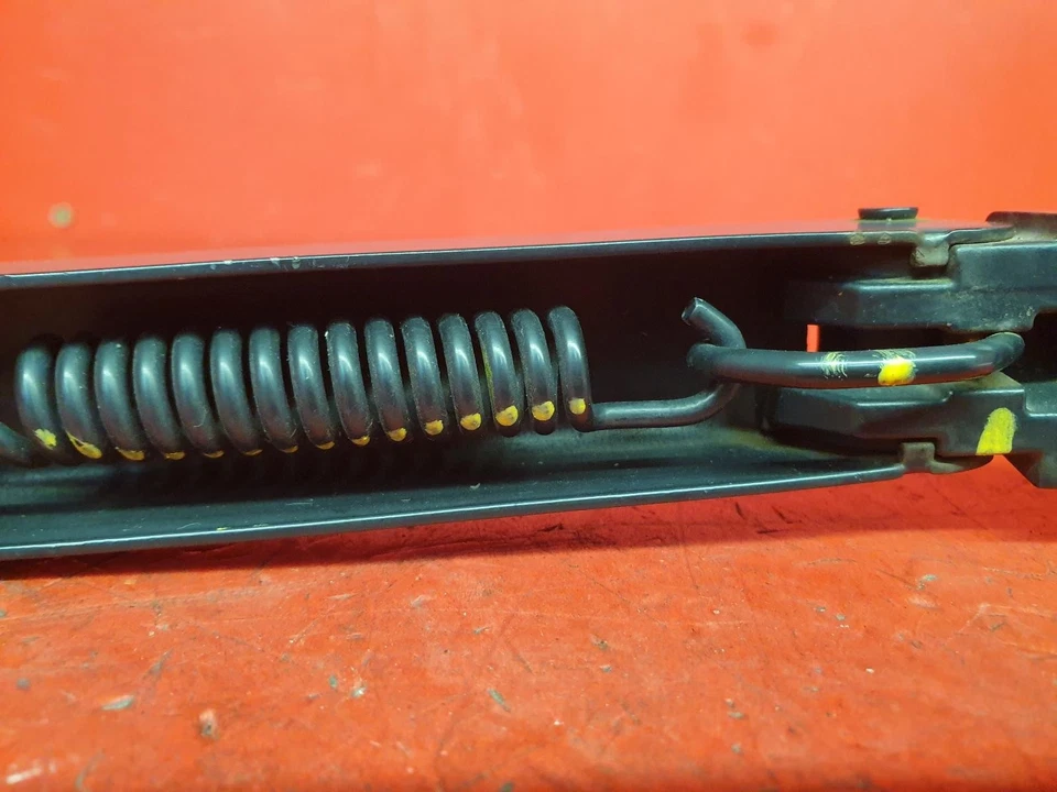 Brazo limpiaparabrisas KIA SPORTAGE DELANTERO DERECHO CONDUCTORES FUERA DE JUEGO 2011 5 PUERTAS FAMILIAR Foto 4 de 4