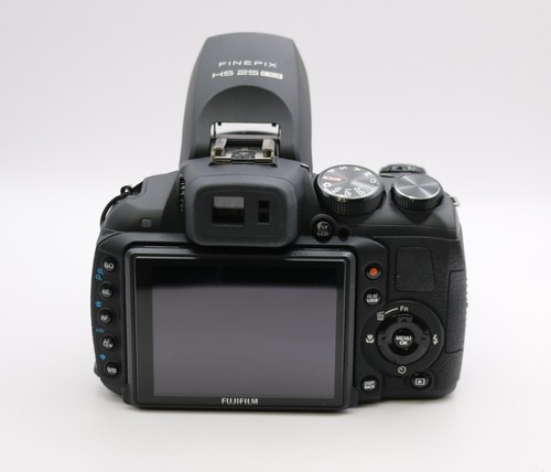 Fujifilm FinePix HS25EXR 16.0MP Digital Camera, 30x Zoom, Full HD Video – Tested - Picture 15 of 24