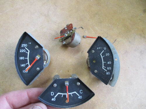 HOLDEN HD HR X2 PREMIER AMPS GAUGE PARTS DASH GUAGE WARNING OIL TEMP SPORTS - Picture 1 of 11