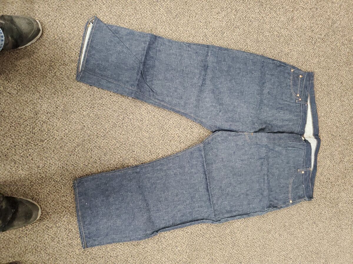 Levi's Vintage deadstock 70s 501 Redline Selvedge 54x30 with Levi's Vintage deadstock 70s 501 Redline Selvedge 54x30 with