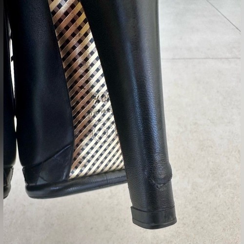 CHANEL CC Logo Cap Toe High Heels Black Leather Lace Up Booties EU 38.5 US 7.5-8 - Picture 8 of 11