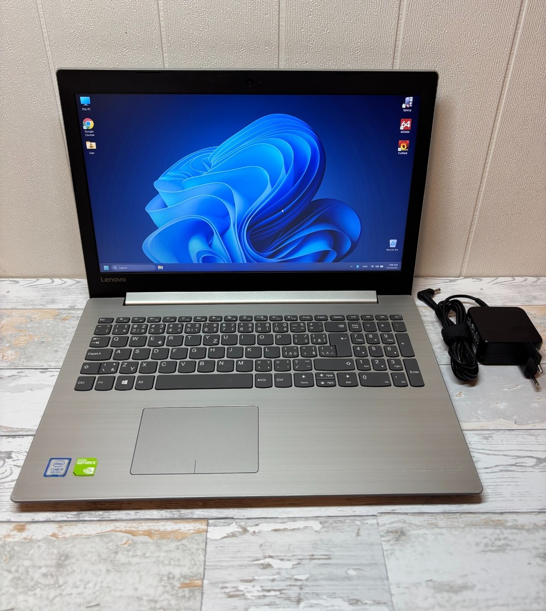 Lenovo Ideapad 320 シルバー Lenovo IdeaPad 320-15 IKB (15.6