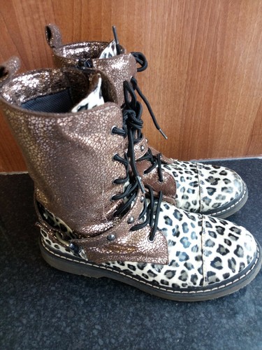 Girls Lelli Kelly Animal Print Snow 