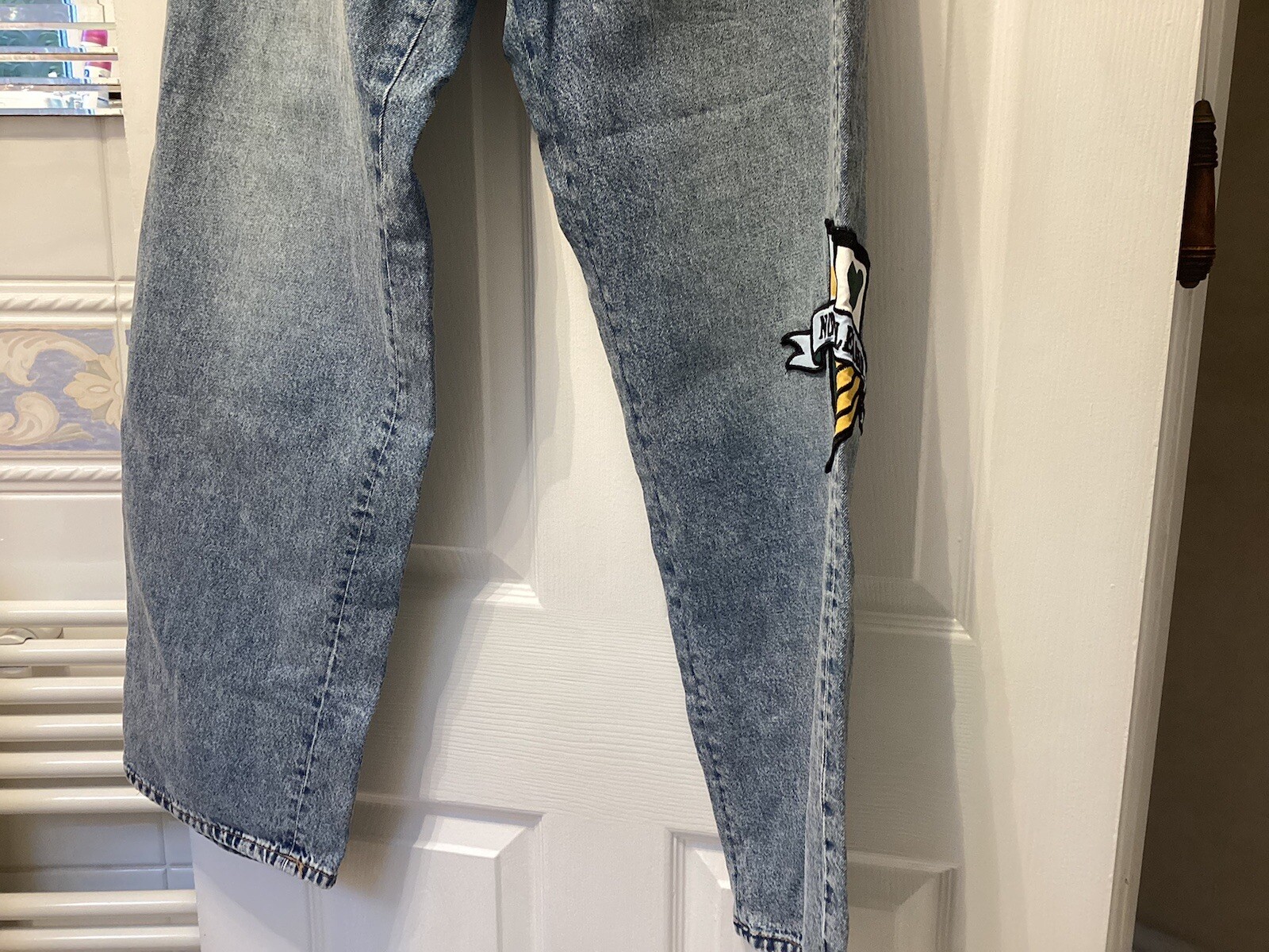 H& M DIVIDED  RARE LADIES JEANS SIZE EUR 42, Size 14 UK image 2