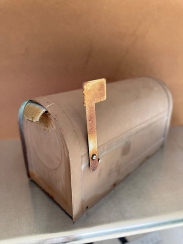 Vintage Heavy DutyVintage Heavy Duty Home Impressions Rual Mailbox 12 Pounds - Picture 2 of 22