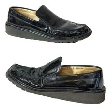 Donald J Pliner Black Patent Leather Slip on Sport