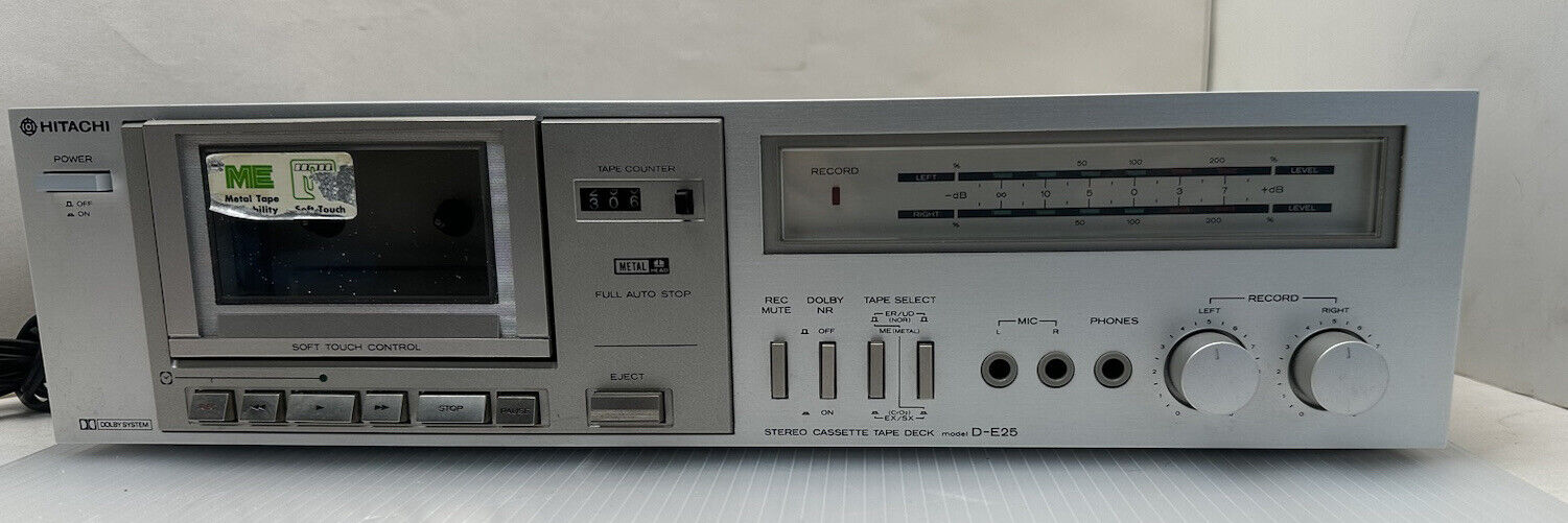 HITACHI D-E25 STEREO CASSETTE TAPE DECK AUDIO STEREO Tested And Is Working