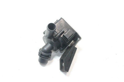 BMW X5 X5M F85 AUX WASSERPUMPE 6411923023203 7.04077.08.0 704077080